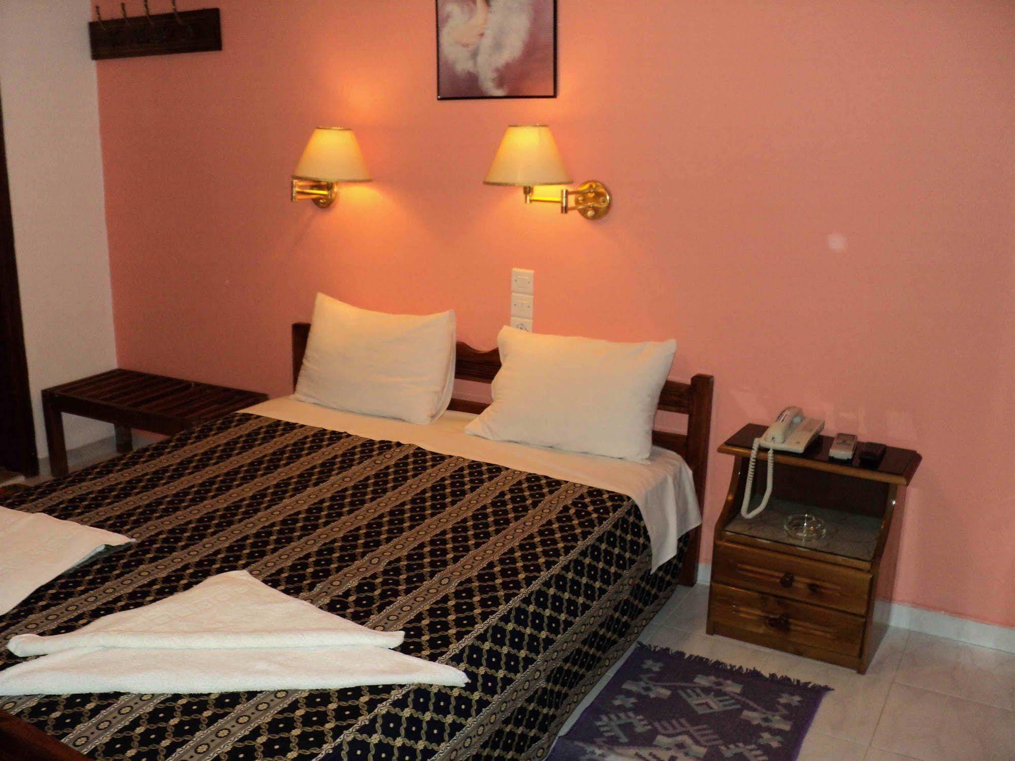 Hotel Palladion Karterados  Dış mekan fotoğraf